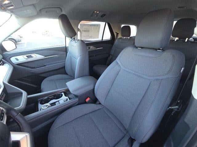 2026 Ford Explorer Active w/100A Pkg 4WD