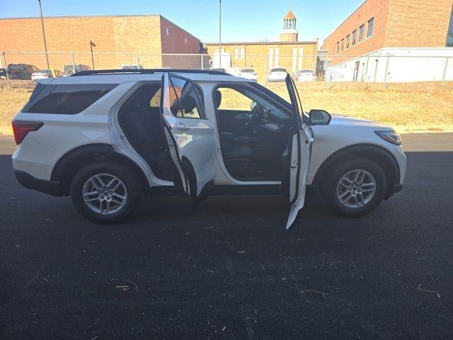 2026 Ford Explorer Active w/100A Pkg 4WD