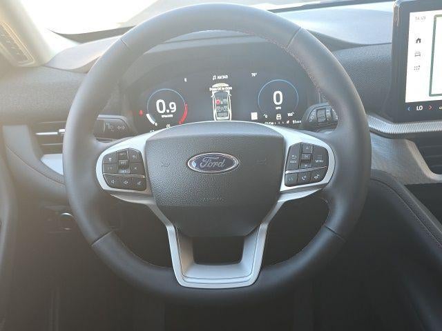 2026 Ford Explorer Active w/100A Pkg 4WD