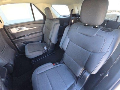 2026 Ford Explorer Active w/100A Pkg 4WD