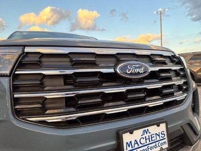 2026 Ford Explorer Active w/100A Pkg 4WD