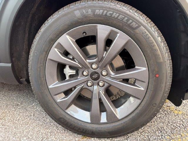 2026 Ford Explorer Active w/100A Pkg 4WD