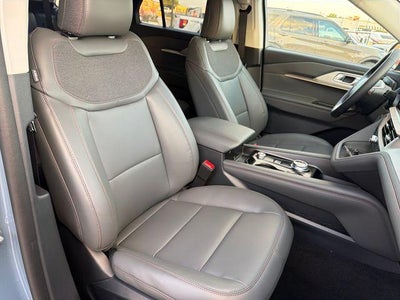 2026 Ford Explorer Active w/100A Pkg 4WD