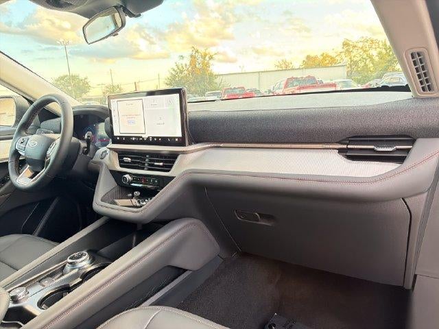 2026 Ford Explorer Active w/100A Pkg 4WD