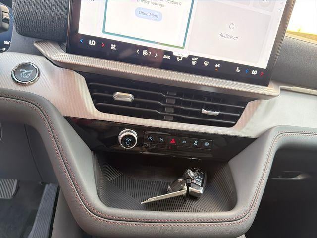 2026 Ford Explorer Active w/100A Pkg 4WD
