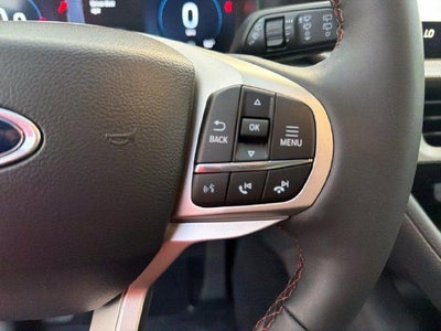 2026 Ford Explorer Active w/100A Pkg 4WD