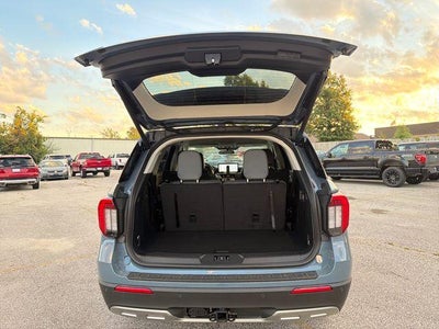 2026 Ford Explorer Active w/100A Pkg 4WD