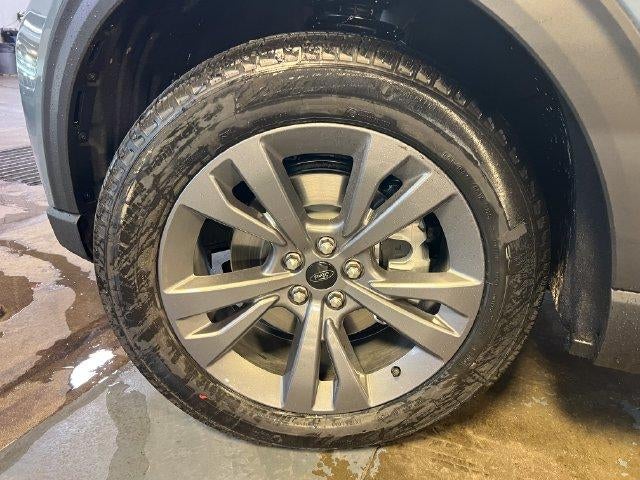 2026 Ford Explorer Active w/100A Pkg 4WD