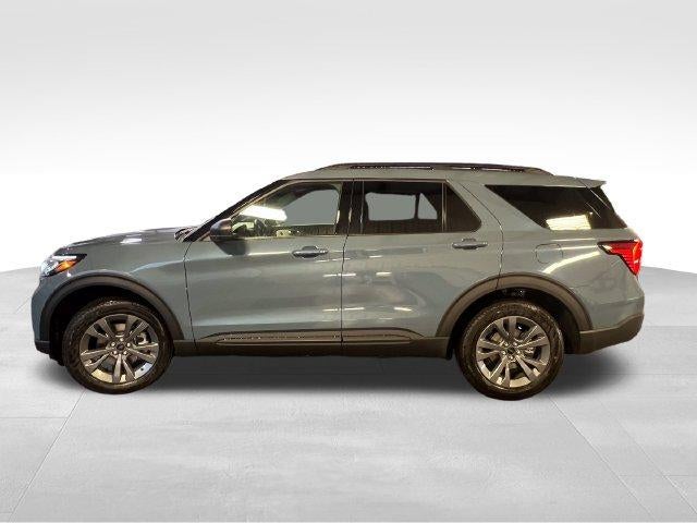 2026 Ford Explorer Active w/100A Pkg 4WD
