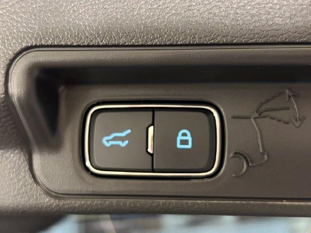 2026 Ford Explorer Active w/100A Pkg 4WD