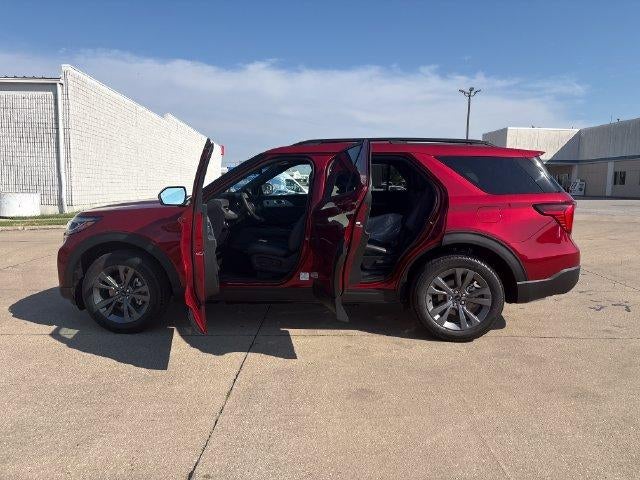 2027 Ford Explorer Active w/100A Pkg 4WD