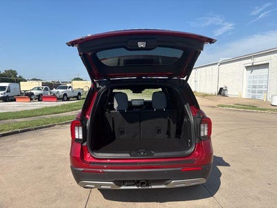 2027 Ford Explorer Active w/100A Pkg 4WD
