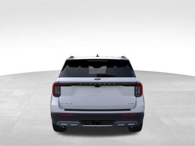 2026 Ford Explorer Active w/100A Pkg 4WD