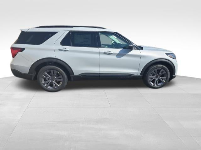 2026 Ford Explorer Active w/100A Pkg 4WD