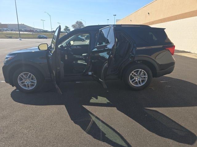 2026 Ford Explorer Active w/100A Pkg 4WD