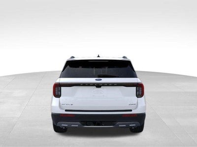 2026 Ford Explorer Active w/100A Pkg 4WD