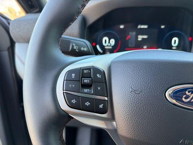 2027 Ford Explorer Active w/100A Pkg 4WD