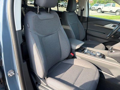 2026 Ford Explorer Active w/100A Pkg 4WD