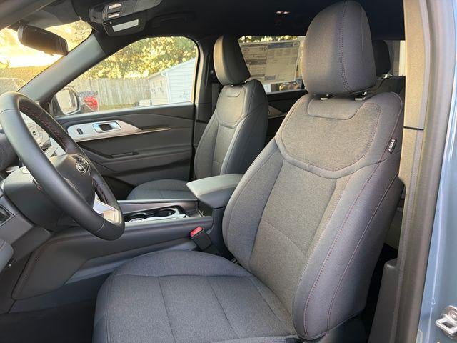 2027 Ford Explorer Active w/100A Pkg 4WD