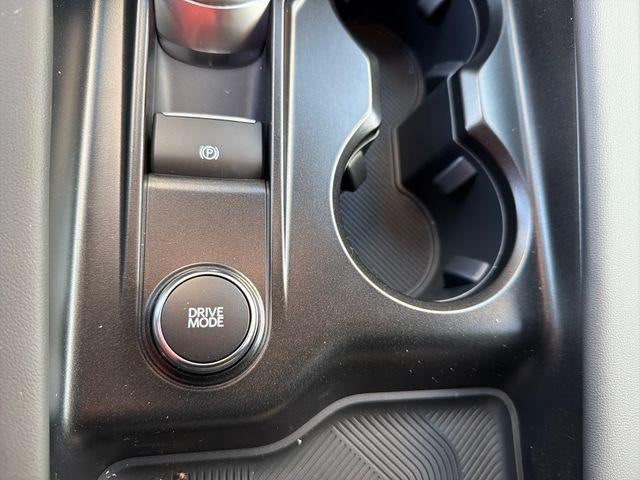 2027 Ford Explorer Active w/100A Pkg 4WD