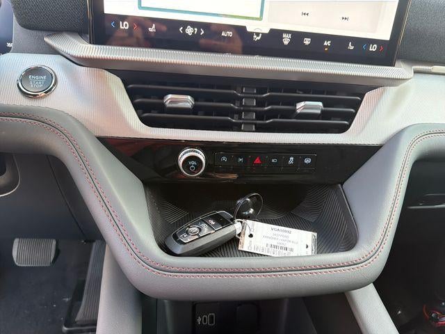 2027 Ford Explorer Active w/100A Pkg 4WD
