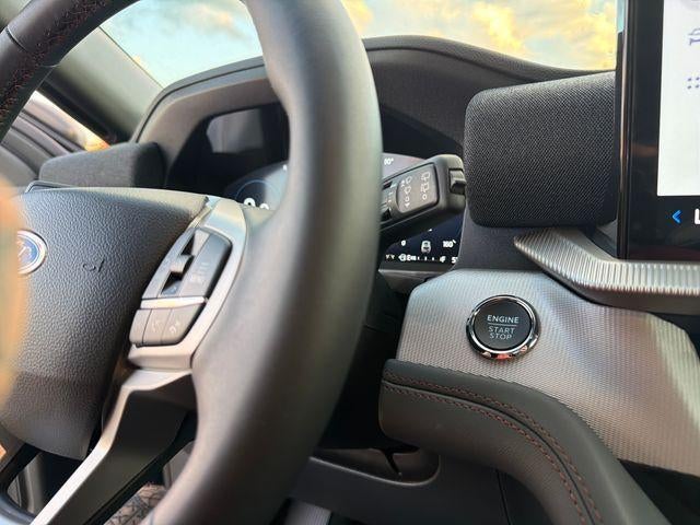 2027 Ford Explorer Active w/100A Pkg 4WD