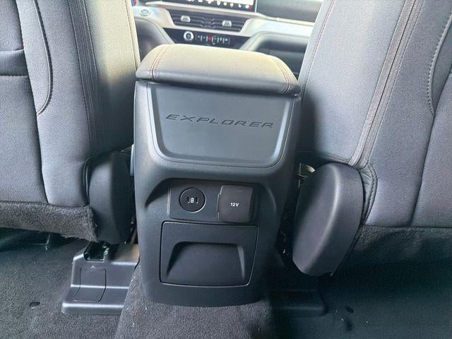 2027 Ford Explorer Active w/100A Pkg 4WD