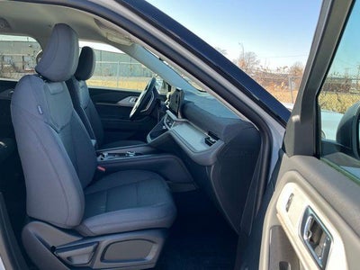 2026 Ford Explorer Active w/100A Pkg 4WD