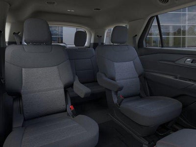 2026 Ford Explorer Active w/100A Pkg 4WD