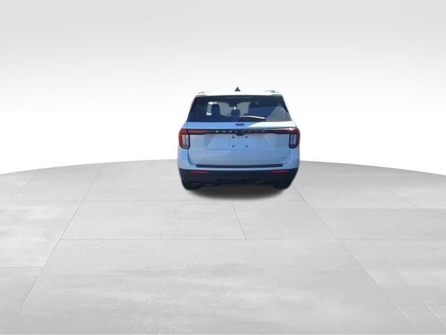 2026 Ford Explorer Active w/100A Pkg 4WD