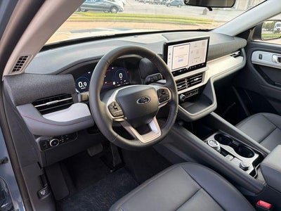 2026 Ford Explorer Active w/100A Pkg 4WD