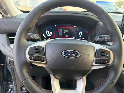 2026 Ford Explorer Active w/100A Pkg 4WD