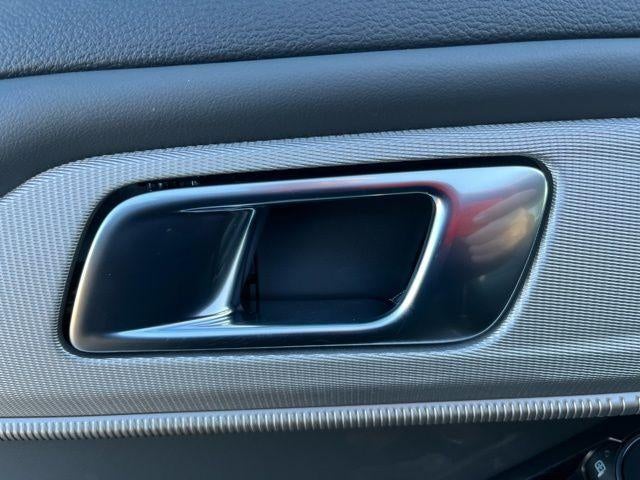 2025 Ford Explorer Active 4WD