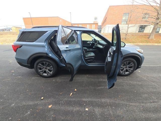 2026 Ford Explorer Active w/100A Pkg 4WD