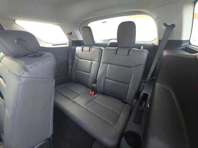 2026 Ford Explorer Active w/100A Pkg 4WD