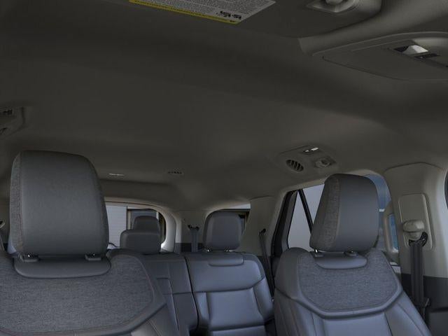 2026 Ford Explorer Active w/100A Pkg 4WD