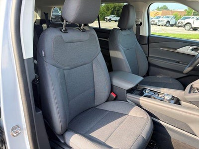 2026 Ford Explorer Active w/100A Pkg 4WD