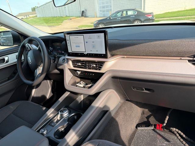 2026 Ford Explorer Active w/100A Pkg 4WD