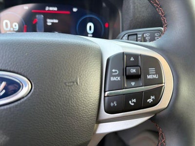 2026 Ford Explorer Active w/100A Pkg 4WD