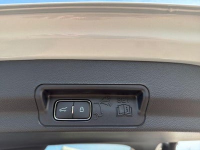 2026 Ford Explorer Active w/100A Pkg 4WD