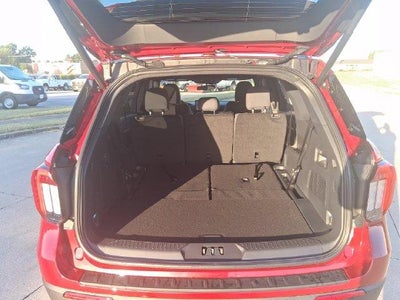 2027 Ford Explorer Active w/100A Pkg 4WD
