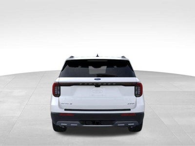 2026 Ford Explorer Active w/100A Pkg 4WD