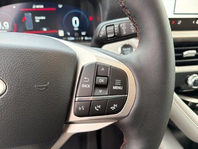 2026 Ford Explorer Active w/100A Pkg 4WD