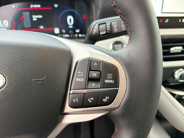 2026 Ford Explorer Active w/100A Pkg 4WD