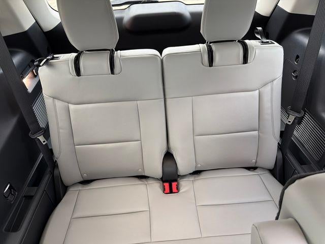 2026 Ford Explorer Active w/100A Pkg 4WD