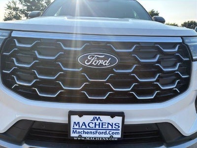 2027 Ford Explorer Platinum 4WD