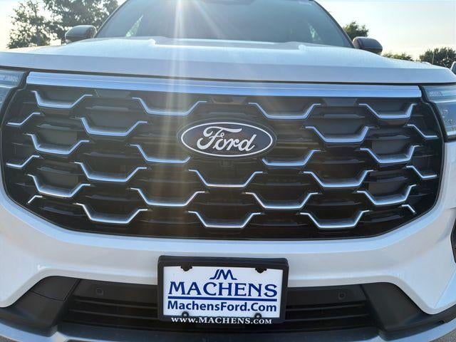 2027 Ford Explorer Platinum 4WD