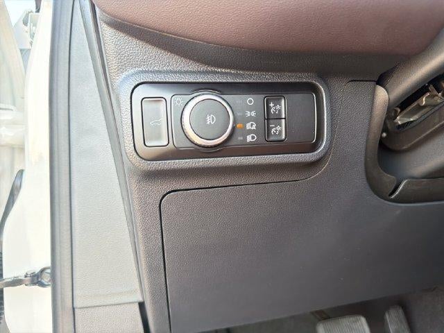 2027 Ford Explorer Platinum 4WD