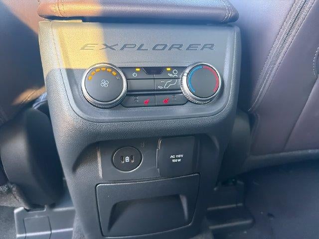 2027 Ford Explorer Platinum 4WD