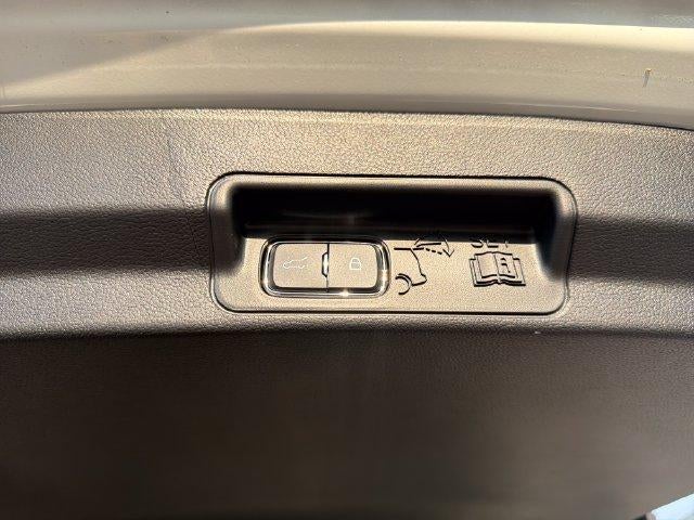 2027 Ford Explorer Platinum 4WD